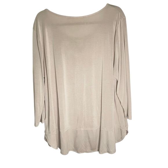 Soft Surroundings Carina keyhole top in taupe - Picture 2 of 6